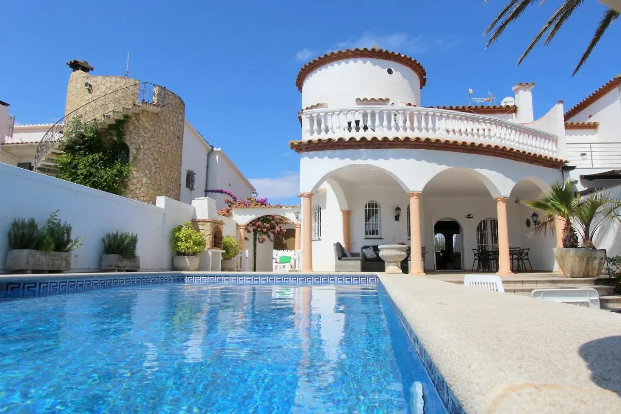 Leon Inmo Villa Carla - 12209 Empuriabrava