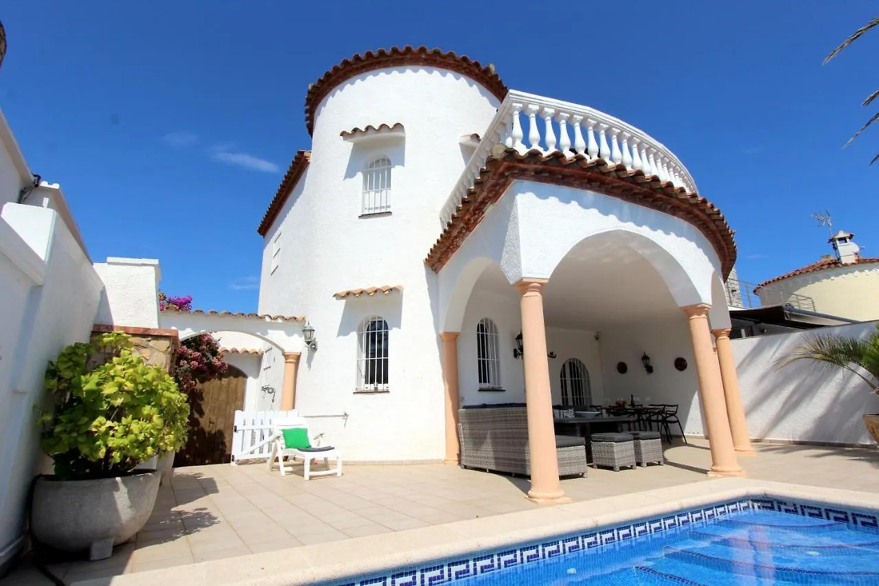 Leon Inmo Villa Carla - 12209 Empuriabrava