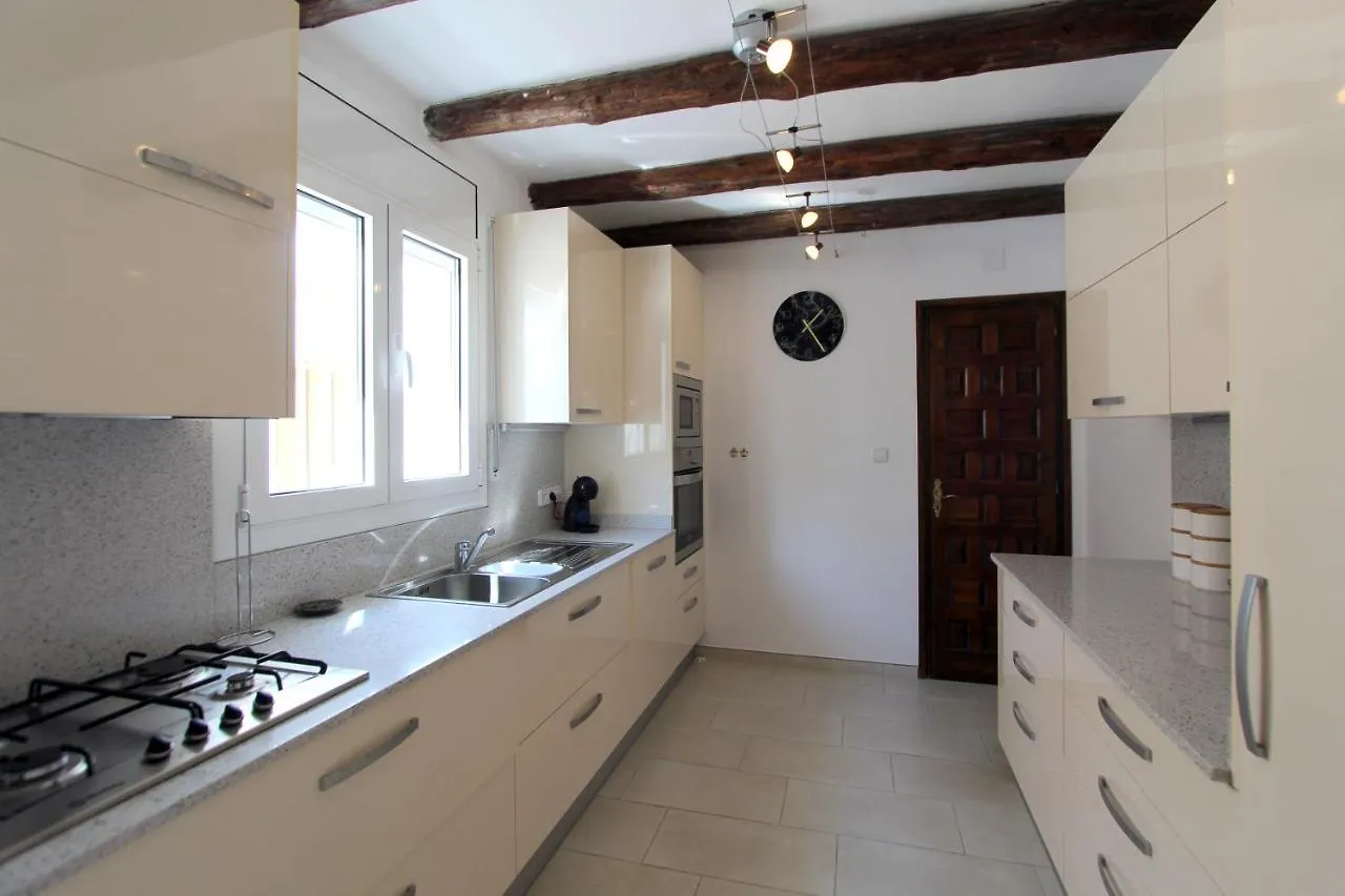 Leon Inmo Villa Carla - 12209 Empuriabrava